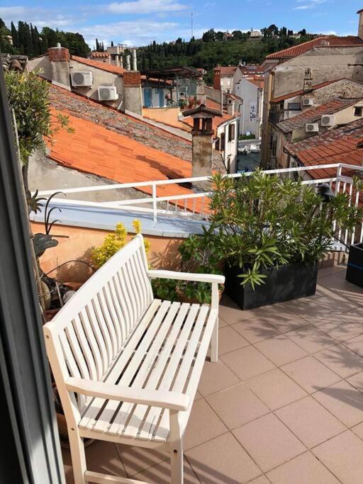 شقة Tartini - Private Roof Terrace - Self Check-In بيران المظهر الخارجي الصورة